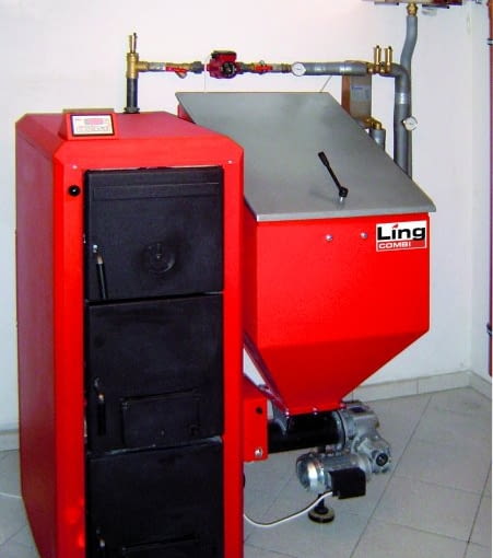 Zbiornik na ekogroszek przy kotle może mieć pojemność wystarczającą nawet na kilka dni pracy. brak gazu