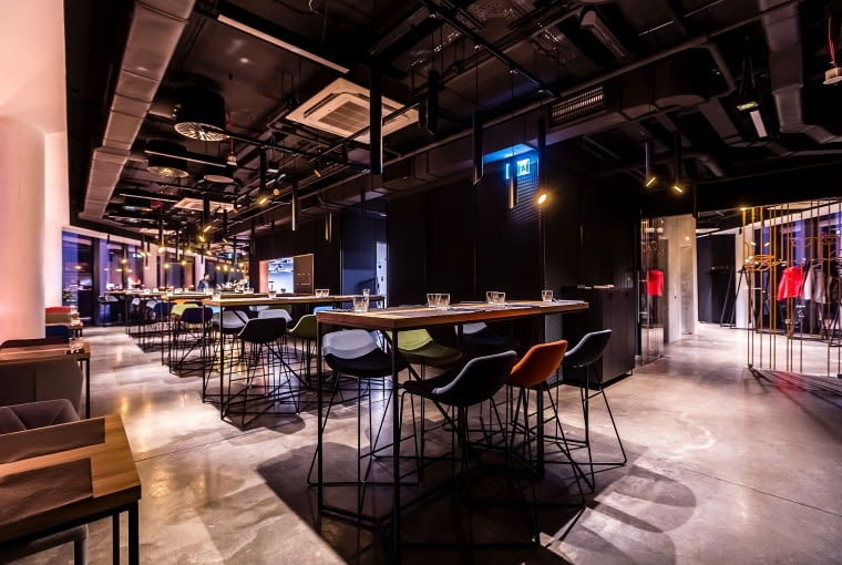 Bar Mus w Poznaniu. Proj. Easst architects Bar Mus w Poznaniu. Proj. Easst architects
