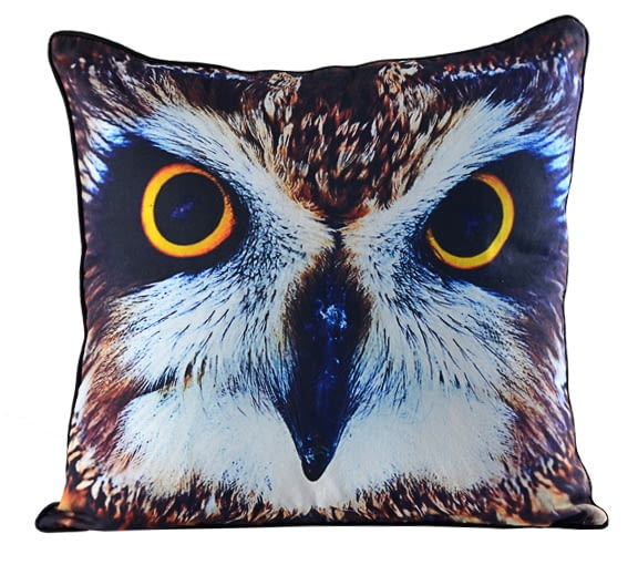 Zimowe opowieści w sklepach Empik: poduszka (40x40cm) - 49,90 zł zimowe opowieści, empik, gadżety, dodatki, dekoracje, dekoracje na zime