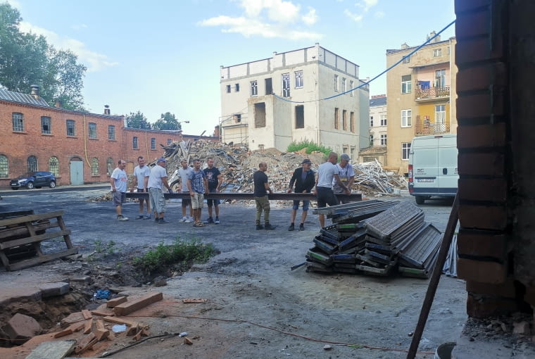 Dawna Fabryka Pomp w Lesznie - Kużnia. Budowa. Proj.  Sikora Wnętrza Architektura