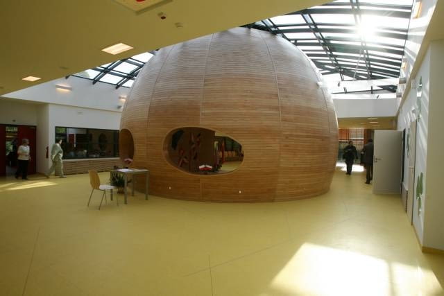 27.10.2006 , WARSZAWA , UL. KORZONA 2 , OTWARCIE PRZEDSZKOLA IM. KROLA MACIUSIA I , PRZEDSZKOLE