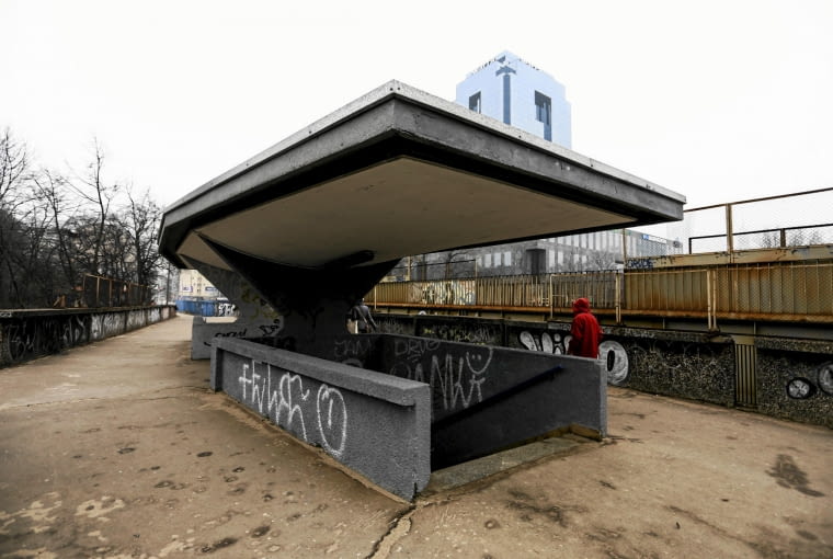 18.02.2015 Warszawa . Stacja Warszawa Ochota . Fot. Adam Stepien / Agencja Gazeta SLOWA KLUCZOWE: pkp pociag stacja dworzec kolej peron warszawa ochota /FR/