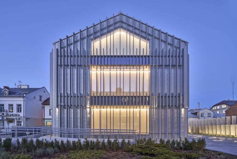 Dom Pamięci Obławy Augustowskiej. Proj. Tremend