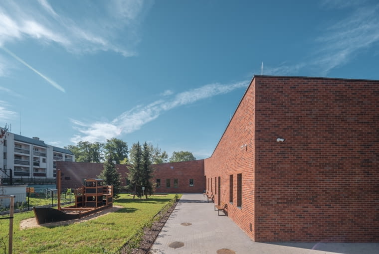 Przedszkole i żłobek w Bieruniu. Proj. Piotr Jański architekci Przedszkole i żłobek w Bieruniu. Proj. Piotr Jański architekci