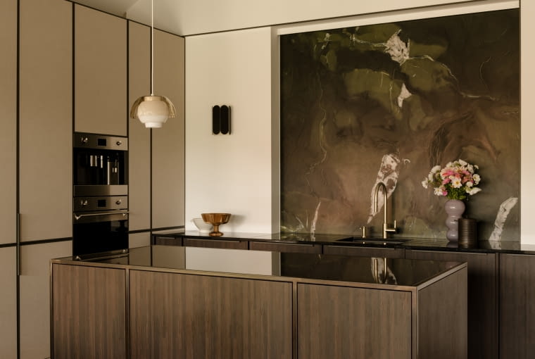 PROJEKT: Cisza materiałów, muzyka proporcji