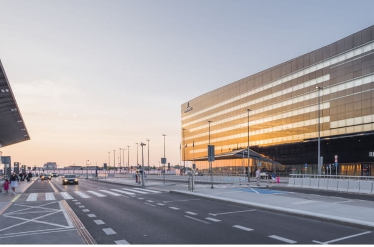 Renaissance Warsaw Airport Hotel Renaissance Warsaw Airport Hotel