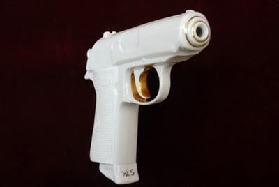 porcelanowy pistolet