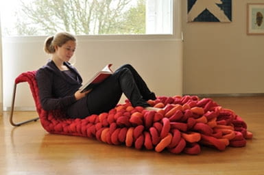 fotel Loop, projekt: Sophie de Vocht fotel Loop, projekt: Sophie de Vocht