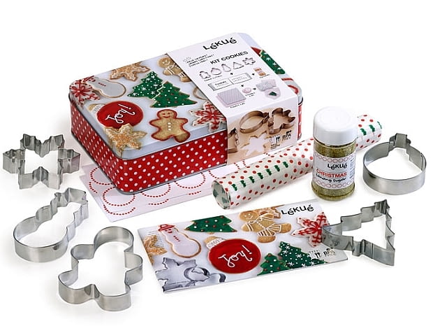 Świąteczny zestaw foremek do wykrawania ciastek i pierniczków od Lekue. Kupisz go w sklepie galerialimonka.pl za 98 zł. pierniczki, zestaw, świeta, pieczenie, wypieki