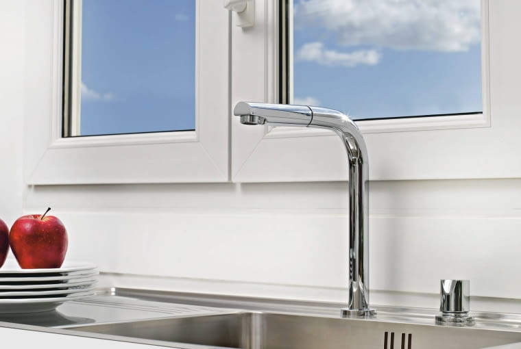 BATERIE KUCHENNE. AUK 983 jednouchwytowa, podokienna, wyciągana wylewka, wys. 28,9 cm, zasięg 22,2 cm. Cena 629 zł, Teka BATERIE KUCHENNE. AUK 983 , Teka