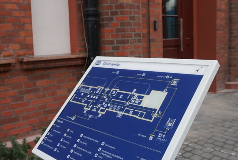 Dworzec kolejowy w Skierniewicach - obecnie Dworzec kolejowy w Skierniewicach - obecnie