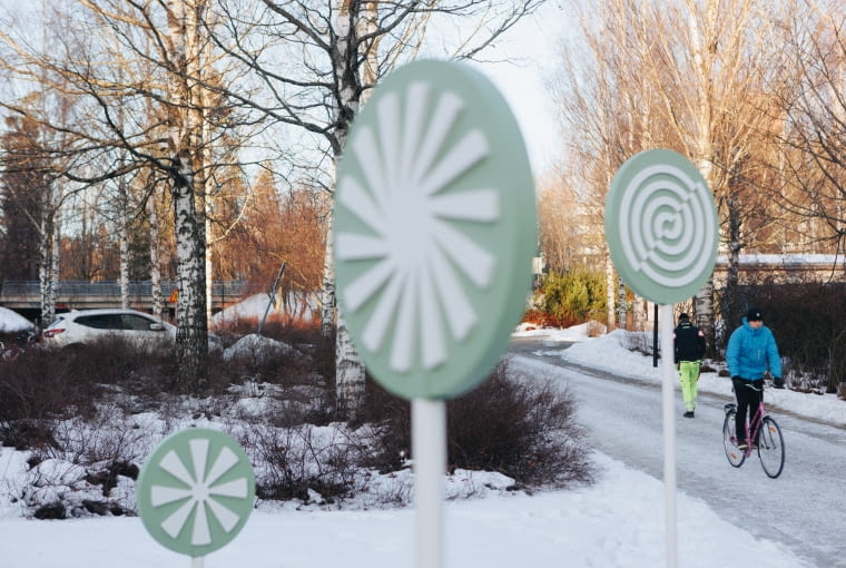 Meble miejskie w Keravie. Proj. Traffic Design Meble miejskie w Keravie. Proj. Traffic Design