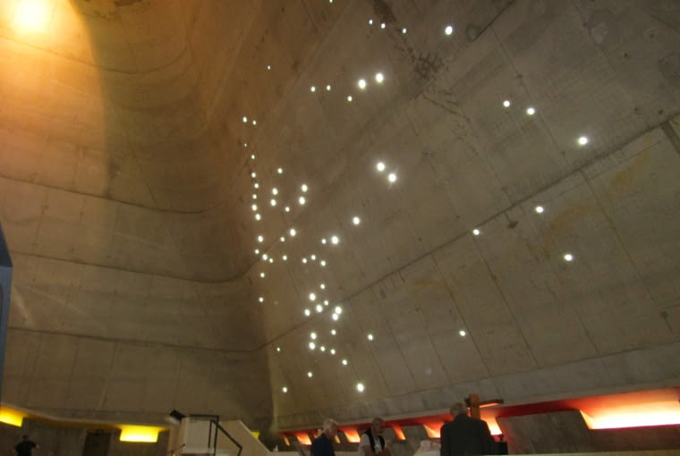 Firminy - Wnętrze Eglise Sainte Pierre Firminy - Wnętrze Eglise Sainte Pierre