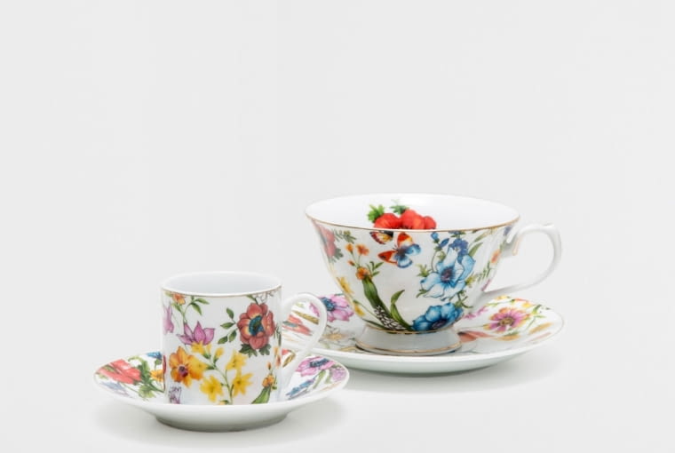 ZARA Home: porcelanowy serwis do herbaty i kawy w maki. Cena: 35,90 zł (zestaw do kawy) i 39,90 zł (zestaw do herbaty) Zara Home, walentynki, pomysł na prezent