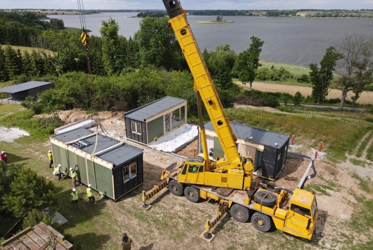 Montaż modułowego domu na Pomorzu od Smart-Mod Montaż modułowego domu na Pomorzu od Smart-Mod