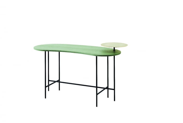 Palette I nazwą, i kształtem nawiązuje do palety malarskiej. A została zainspirowana kinetycznymi rzeźbami amerykańskiego artysty Alexandra Caldera. Proj. Jaime Hayon. Wzór, &Tradition