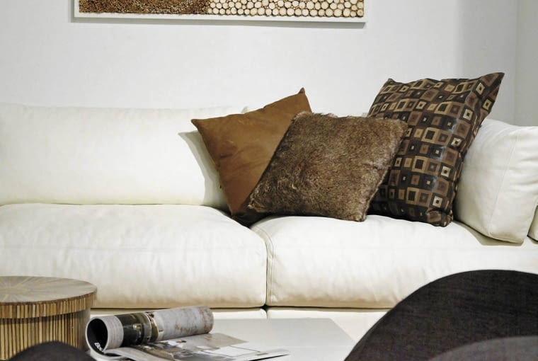 21.11.2008 WARSZAWA BO CONCEPT UL. BURAKOWSKA SESJA BUKIETY OBRAZ Z ARCYDZIEGLA , WERBENY , LUBCZYKU , PIETRUSZKI I LIPY WYKONALA TERESA GASOWSKA DLA CZASOPISMA BUKIETY ARANZACJA TERESA GASOWSKA FOT. ARKADIUSZ SCICHOCKI / AGENCJA GAZETA PUBLIKACJA BUKIETY NR 3 (46) - JESIEN 2009 SLOWA KLUCZOWE: FLORYSTYKA ROSLINA WNETRZE ZDJĘCIE DO WKŁADKI: PUBLIKACJA BUKIETY NR 3 (46) - CZASOPISMA