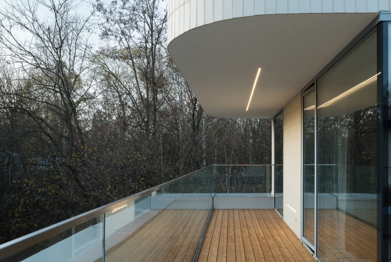 Willa Meander w Konstancinie-Jeziornej. Proj. PAWEL LIS ARCHITEKCI