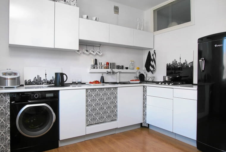 czarno-biała kuchnia, mała kuchnia