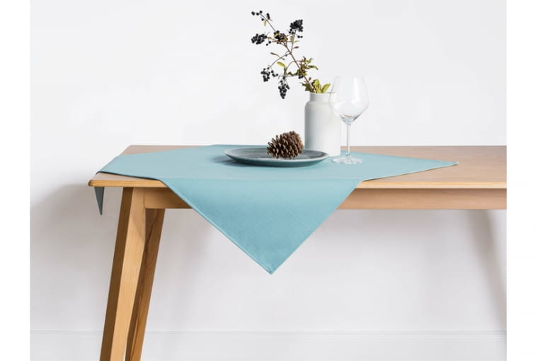 Obrus niebieski 75x75 cm_39,90zł