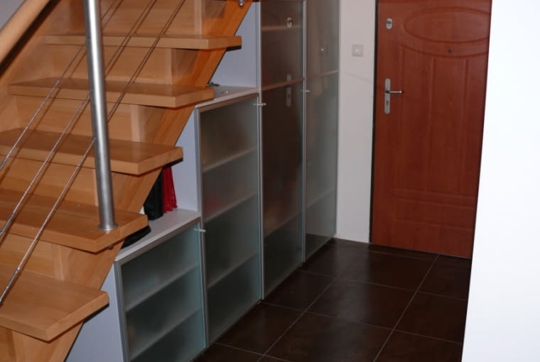 przechowywanie pod schodami przechowywanie pod schodami