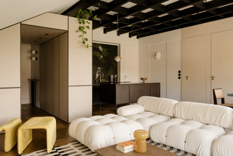 PROJEKT: Cisza materiałów, muzyka proporcji