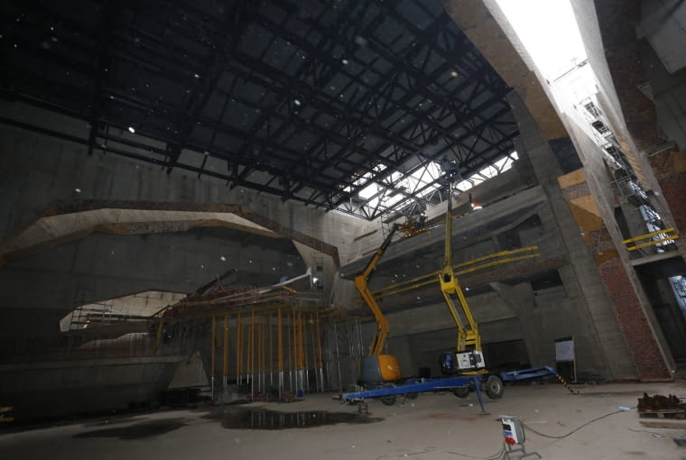 12.01.2015 Torun . Budowa Centrum Kulturalno - Kongresowego na Jordankach . Fot. Mikolaj Kuras / Agencja Gazeta DLOTO strony lokalne GW - Toruń SLOWA KLUCZOWE: jordanki sala sala koncertowa ZDJĘCIE DO WKŁADKI: DLOTO strony lokalne GW - Toruń