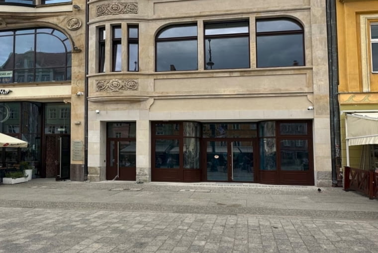 Odrestaurowana kamienica Pod Głową św. Jana na wrocławskim Rynku Odrestaurowana kamienica Pod Głową św. Jana na wrocławskim Rynku