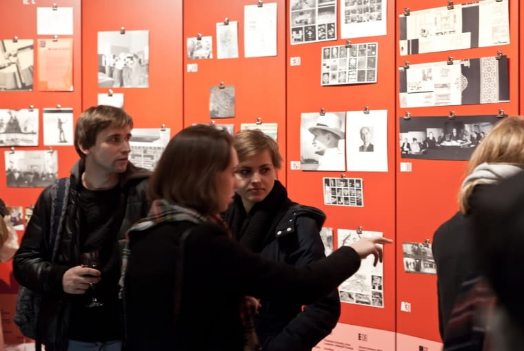 Otwarcie wystawy "Radykalne nauczanie. Odbudowa edukacji architektonicznej" w pawilonie wystawowym Wydziału Architektury Politechniki Warszawskiej Otwarcie wystawy "Radykalne nauczanie. Odbudowa edukacji architektonicznej" w pawilonie wystawowym Wydziału Architektury Politechniki Warszawskiej