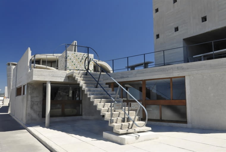 Jednostka Marsylska, proj. Le Corbusier - w tym miejscu podczas mojej wizyty mieściła się księgarnia i sklep z pamiątkami