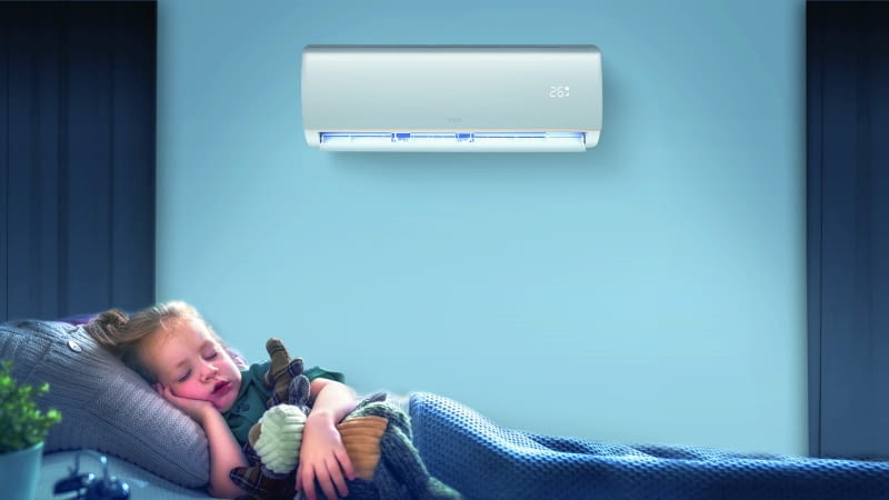 Poziom hałasu emitowanego przez klimatyzację ciągle się zmniejsza, pozwalając na pracę nowoczesnych jednostek w miłym dla ucha zakresie fal. Poziom hałasu emitowanego przez klimatyzację ciągle się zmniejsza, pozwalając na pracę nowoczesnych jednostek w miłym dla ucha zakresie fal.