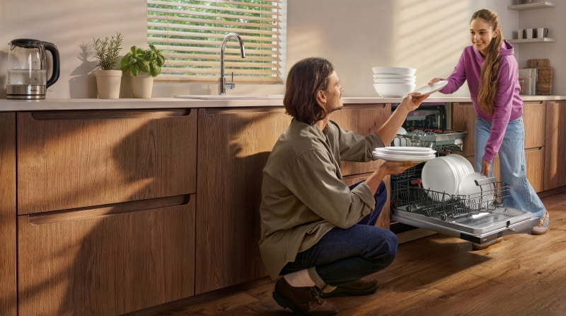 Innowacyjne programy, szczędność energii, wody i czasu to obecnie główne cechy nowoczesnych zmywarek. Innowacyjne programy, szczędność energii, wody i czasu to obecnie główne cechy nowoczesnych zmywarek.