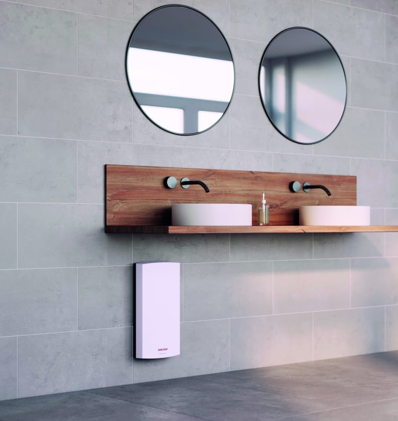 Zastosowane w tym podgrzewaczu sterowanie elektroniczne zapewnia wysoką wydajność oraz  stałą temperaturę wody, niezależnie od wahań ciśnienia i zmian temperatury wody zasilającej