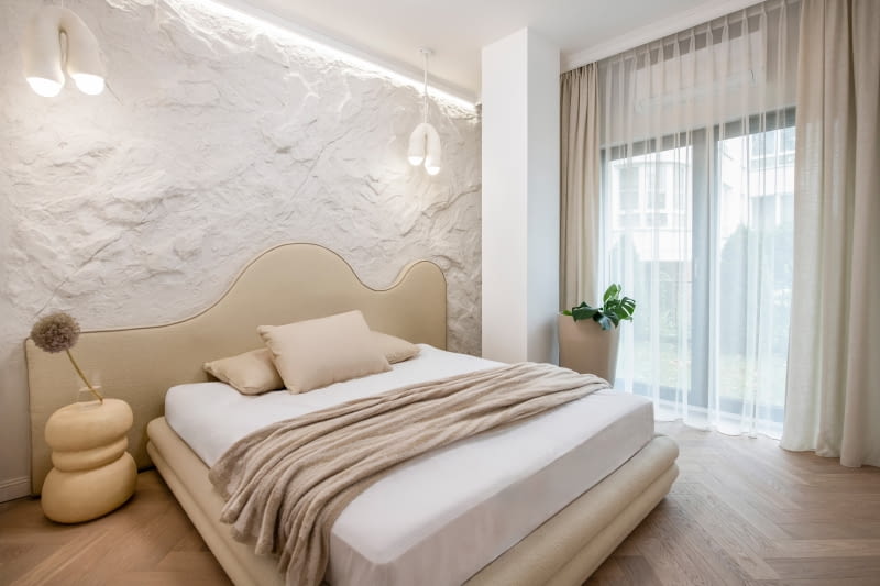 Mieszkanie influencerki Oli Nowak - projekt pracowni Deer Design