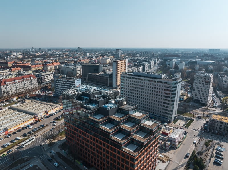 Swobodna SPOT we Wrocławiu. Proj. Kuryłowicz + Architekci