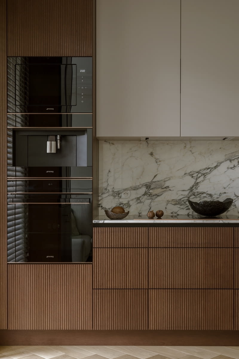 Eleganckie połączenie nowoczesności z naturą - aranżacja projektu Auroom Concept Eleganckie połączenie nowoczesności z naturą - aranżacja projektu Auroom Concept