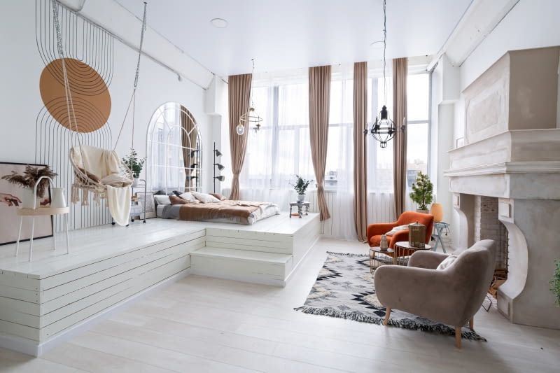 Jak wykończyć salon z sypialnią? Pomysły na spójną aranżację Jak wykończyć salon z sypialnią? Pomysły na spójną aranżację