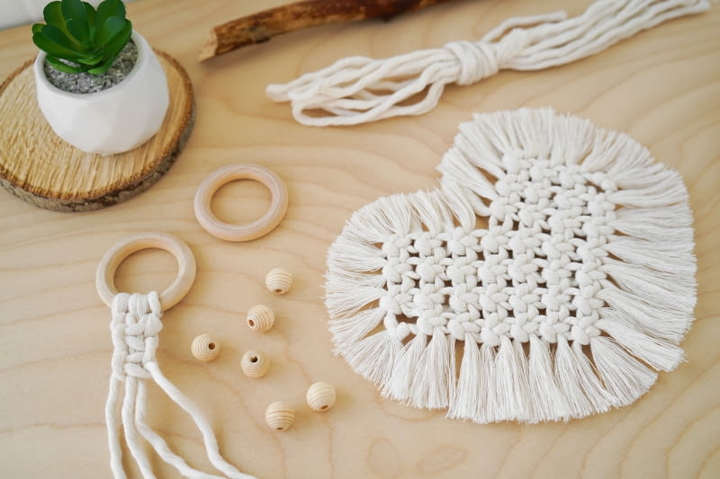 Plecione dekoracje - zrób to sam Plecione dekoracje - zrób to sam