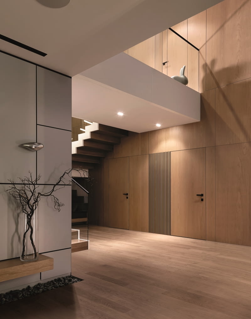 Osoby, które cenią indywidualny styl wykończenia, mogą zastosować system drzwi panelowych – to dobry pomysł na nowoczesne połączenie okładziny ściennej z drzwiami. LAGRUS Osoby, które cenią indywidualny styl wykończenia, mogą zastosować system drzwi panelowych – to dobry pomysł na nowoczesne połączenie okładziny ściennej z drzwiami. LAGRUS