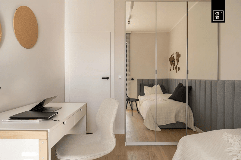 Minimalistyczne dwupoziomowe mieszkanie