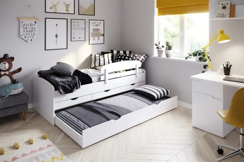 Biały pokój dla dziewczynki