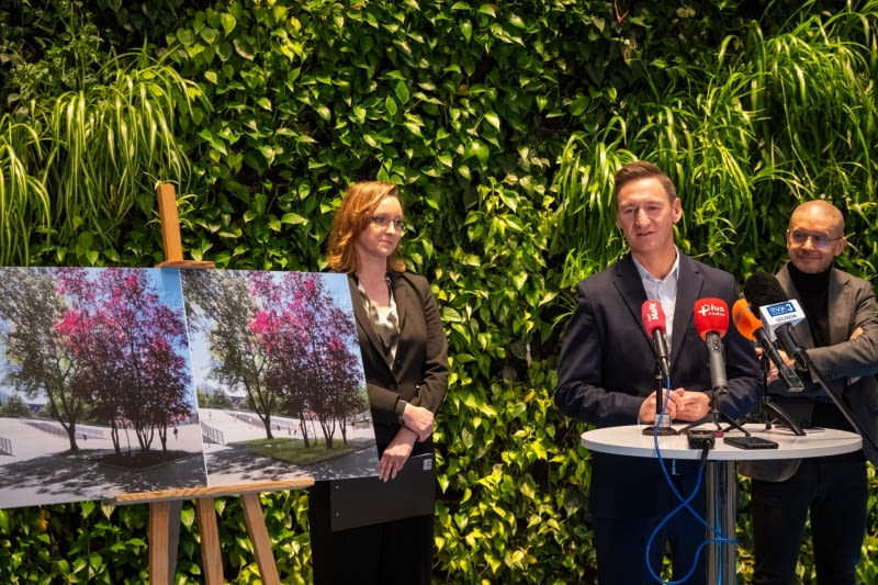 Marszałek województwa zachodniopomorskiego Olgierd Geblewicz podczas konferencji prasowej Marszałek województwa zachodniopomorskiego Olgierd Geblewicz podczas konferencji prasowej