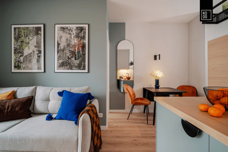 Nowoczesne małe mieszkanie w kolorach