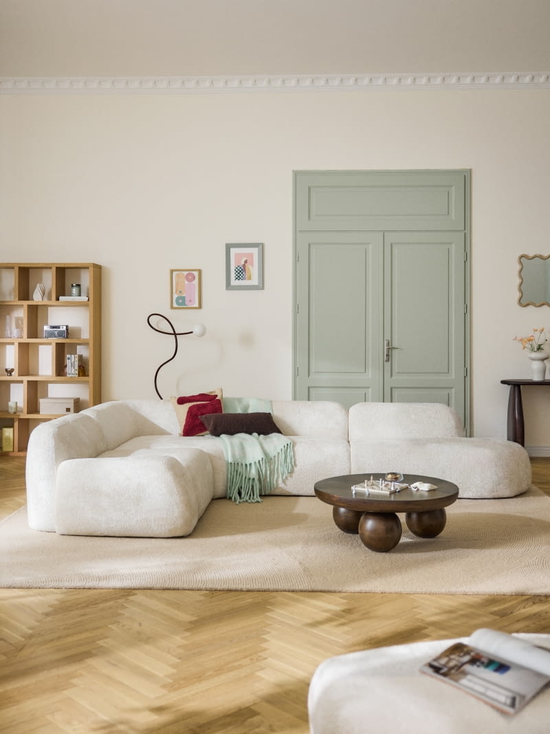 Narożna sofa modułowa XL Teddy-Bouclé, lewo- lub prawostronna, 377 x 262 cm, 13 069 zł, westwing.pl Narożna sofa modułowa XL Teddy-Bouclé, lewo- lub prawostronna, 377 x 262 cm, 13 069 zł, westwing.pl