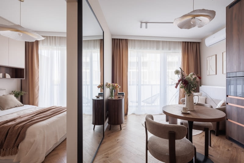 Wnętrze inspirowane estetyką połowy XX wieku - projekt Decoroom Wnętrze inspirowane estetyką połowy XX wieku - projekt Decoroom