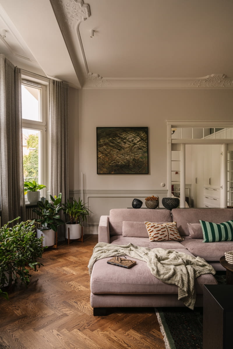 Mieszkanie w odrestaurowanej secesyjnej kamienicy w Poznaniu Mieszkanie w odrestaurowanej secesyjnej kamienicy w Poznaniu