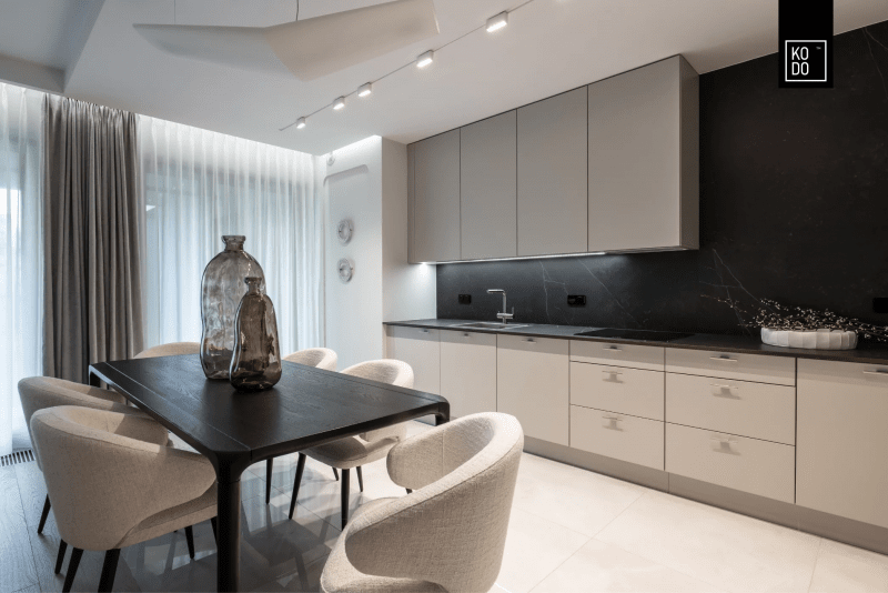 Światło, geometria i ponadczasowa forma – nowoczesny apartament
