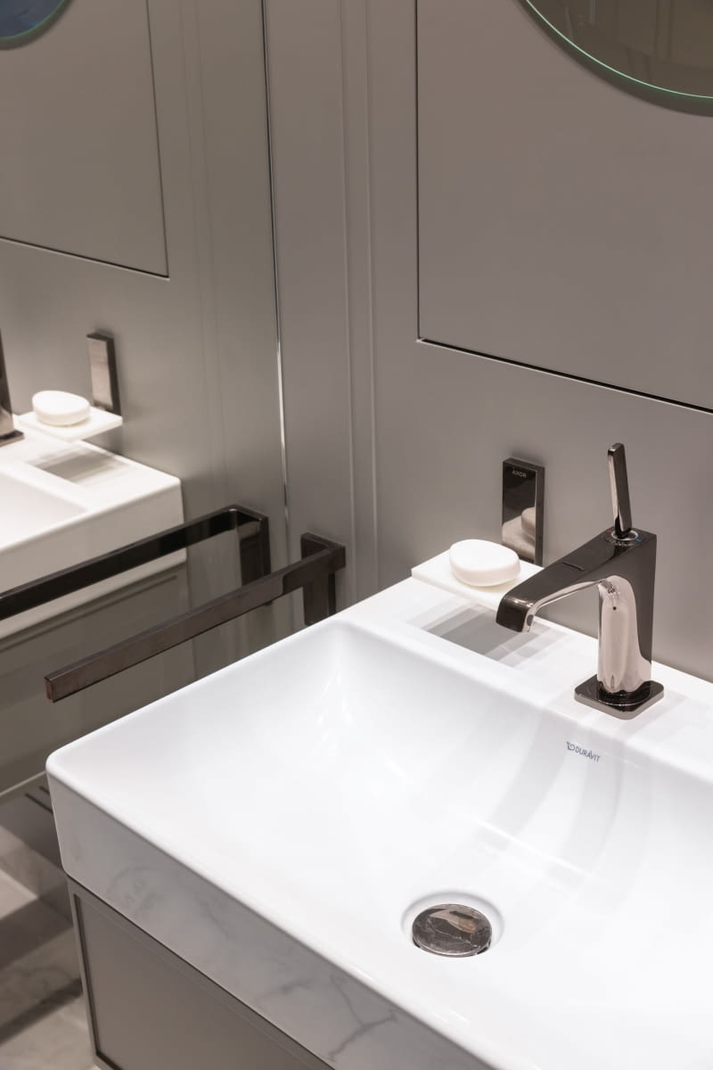 110-metrowy apartament w Warszawie w stylu modern classic