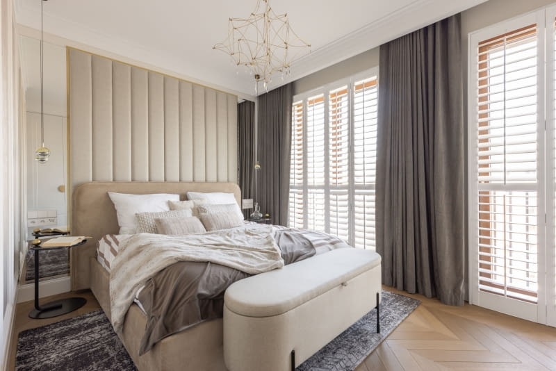 110-metrowy apartament w Warszawie w stylu modern classic