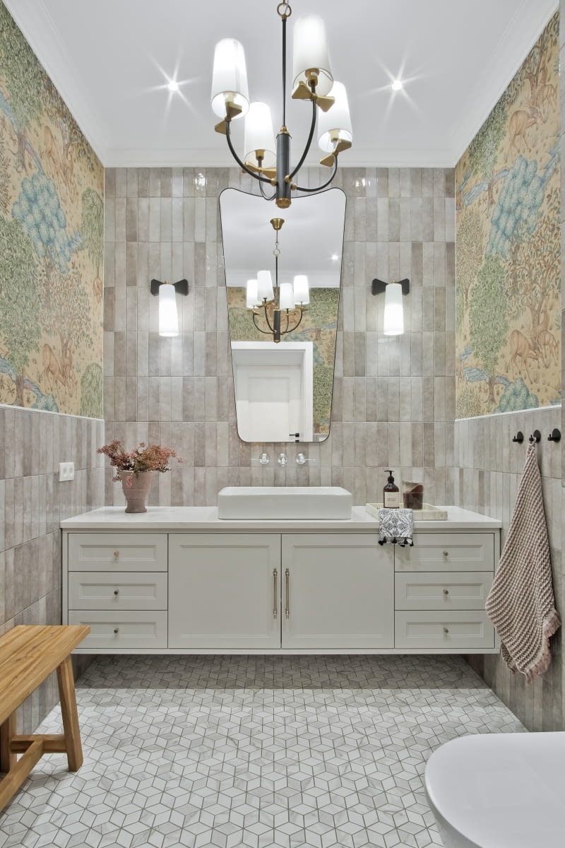 Klarowna wizja wykończenia pomieszczeń ułatwia podejmowanie decyzji podczas wyboru materiałów oraz pozwala uzyskać harmonijną przestrzeń. Klarowna wizja wykończenia pomieszczeń ułatwia podejmowanie decyzji podczas wyboru materiałów oraz pozwala uzyskać harmonijną przestrzeń.